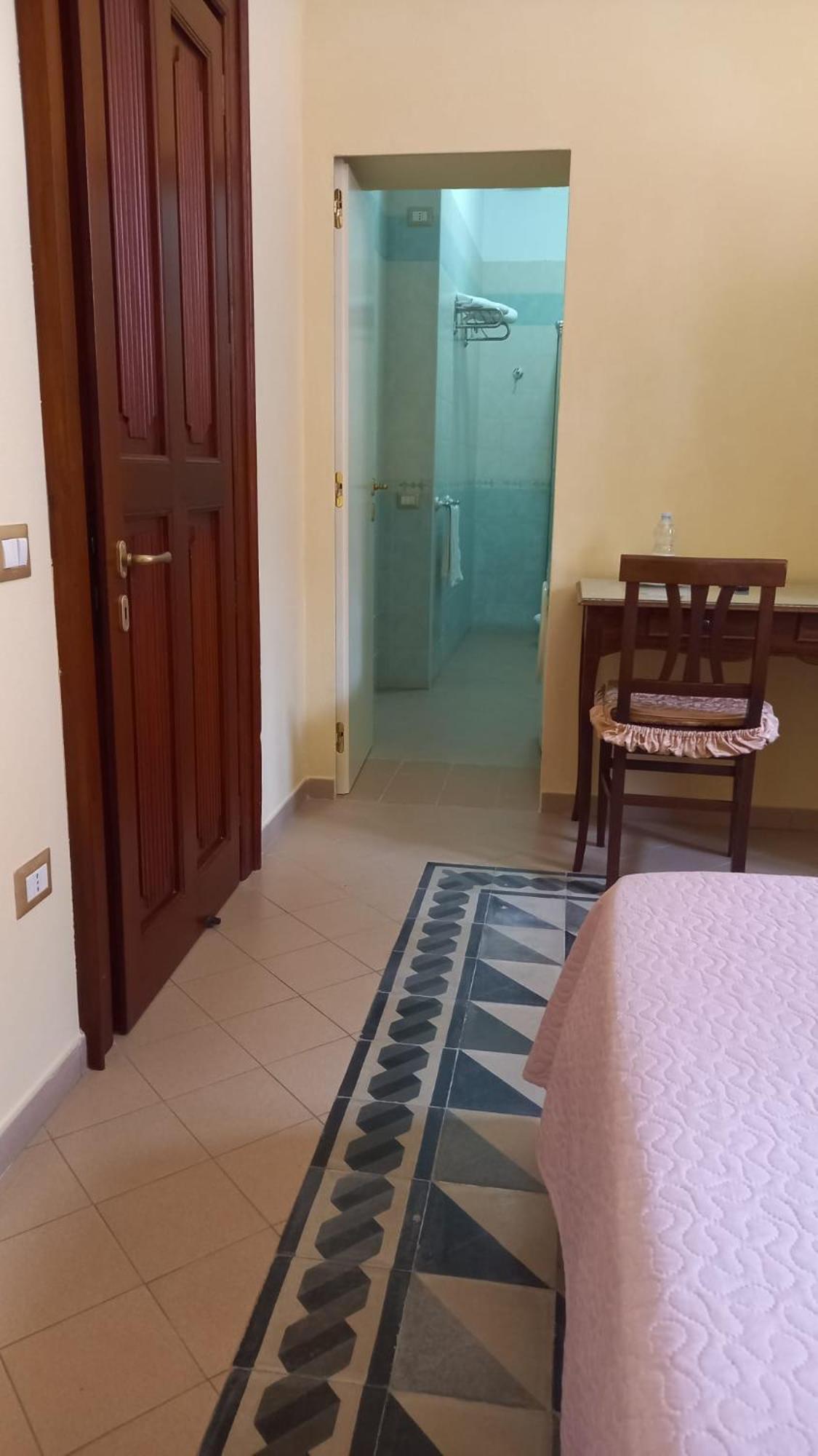B&B Antica Villa Quartu Sant'Elena Eksteriør billede